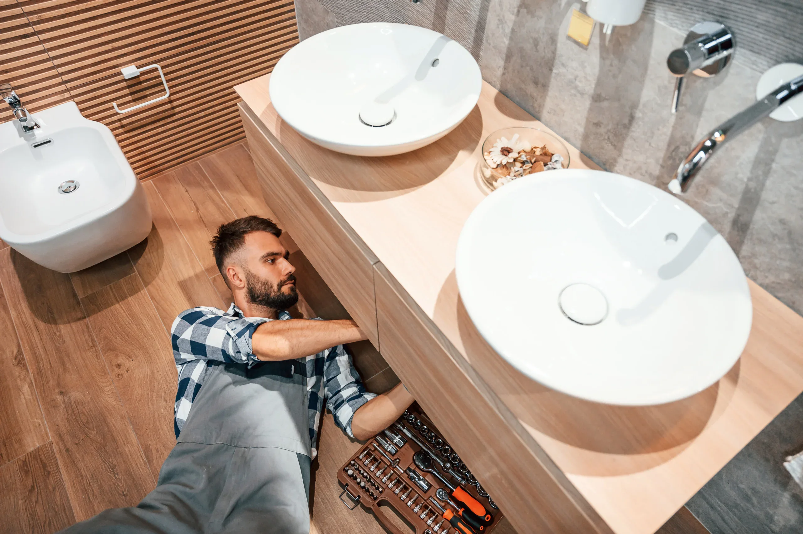 Plumbers in Longboat Key